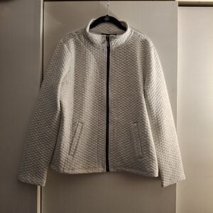 Onque Casuals White With Bkack Zip Up Sweater Quilted Knit